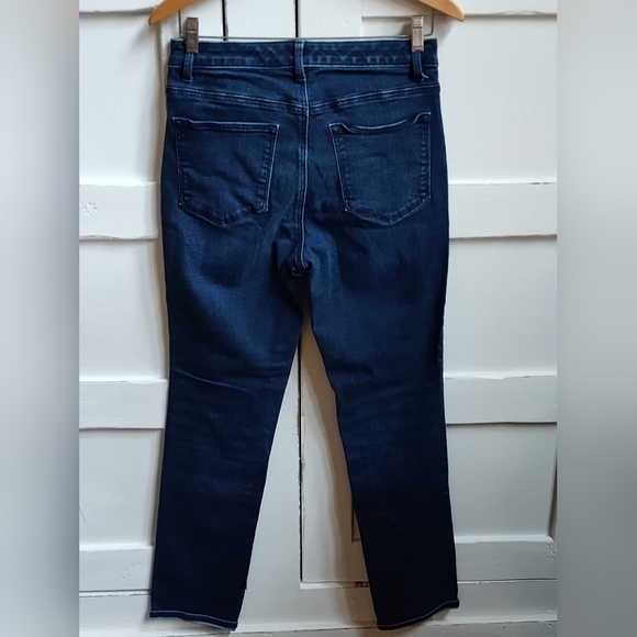 Talbots Women's Dark Wash Straight Leg Denim Jeans | Cotton Blend | Size 6 - Picture 2 of 5